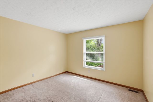311 Johnson Trail, Moraine, OH 45439