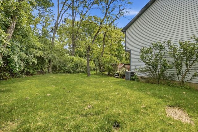 311 Johnson Trail, Moraine, OH 45439