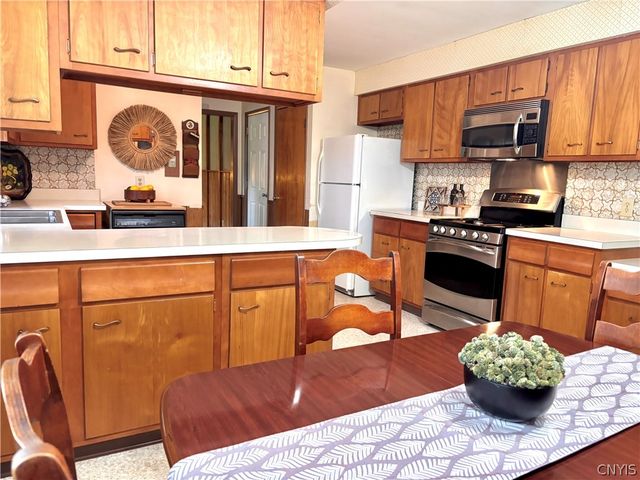 517 Tilden Avenue, Utica, NY 13501