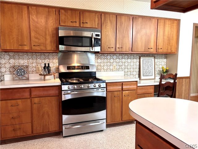 517 Tilden Avenue, Utica, NY 13501