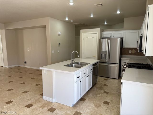 2994 Harbor Heights Drive, Las Vegas, NV 89117