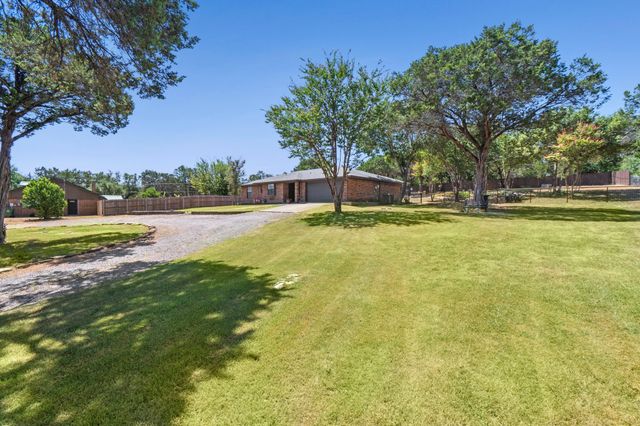 1133 County Road 2020, Glen Rose, TX 76043
