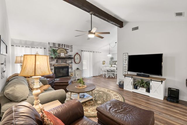 1133 County Road 2020, Glen Rose, TX 76043