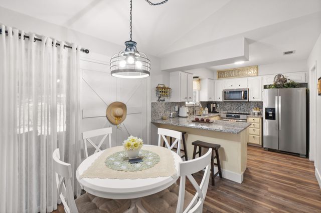 1133 County Road 2020, Glen Rose, TX 76043