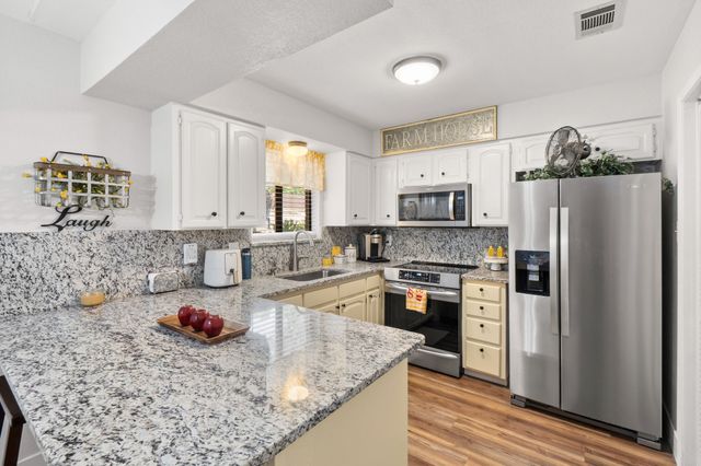 1133 County Road 2020, Glen Rose, TX 76043