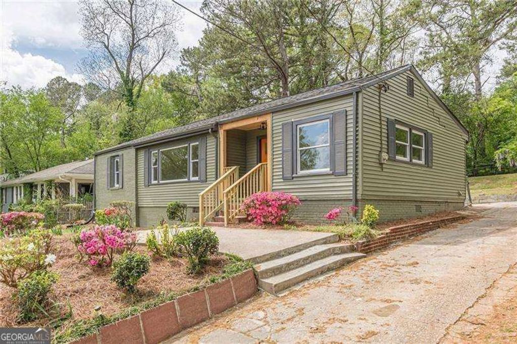 525 Rosemont Drive, Decatur, GA 30032