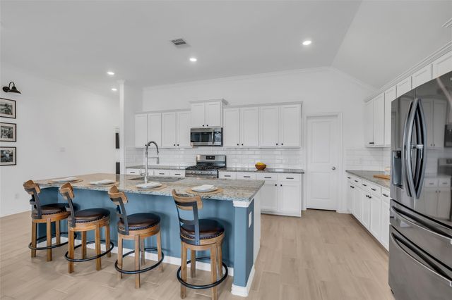 10802 Carolina Willow Court, Cypress, TX 77433