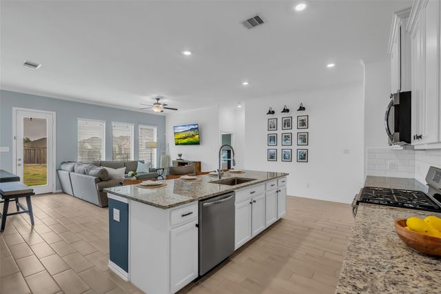 10802 Carolina Willow Court, Cypress, TX 77433