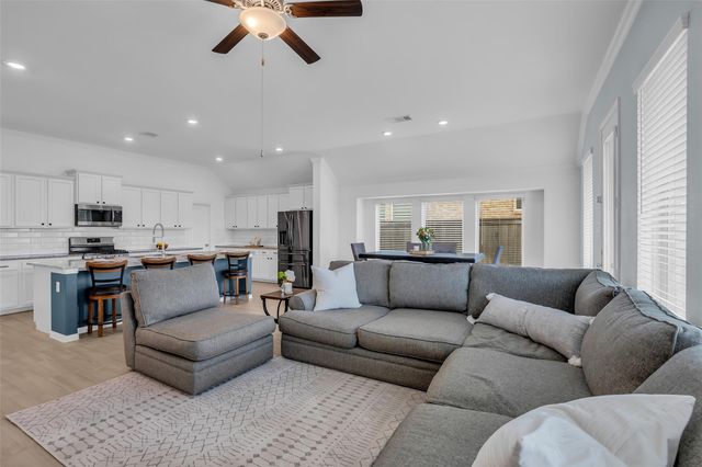 10802 Carolina Willow Court, Cypress, TX 77433