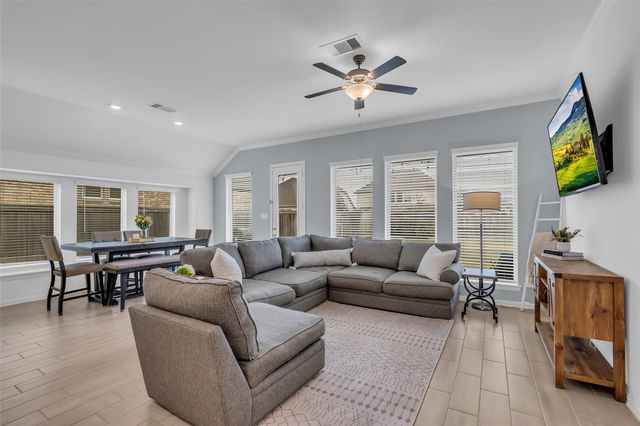 10802 Carolina Willow Court, Cypress, TX 77433