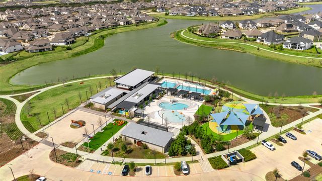 10802 Carolina Willow Court, Cypress, TX 77433