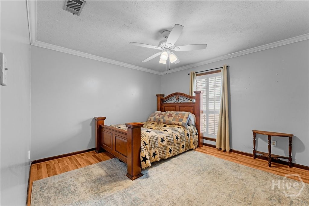 Image 30 of property listing at 177 Bea Road, Richmond Hill, GA 31324