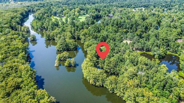 68 Artesian Avenue, Cleveland, TX 77327