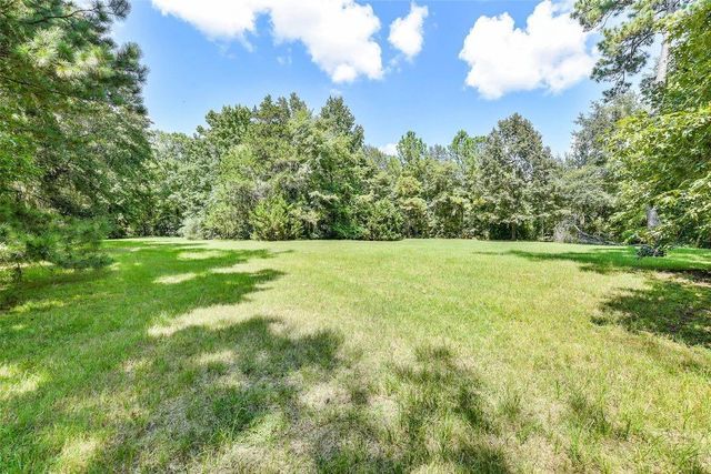 68 Artesian Avenue, Cleveland, TX 77327