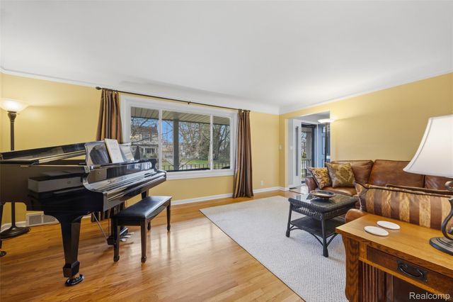 347 S Denwood Street, Dearborn, MI 48124