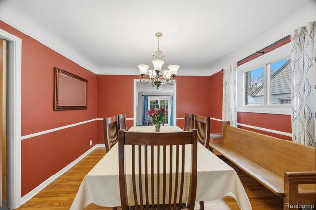 347 S Denwood Street, Dearborn, MI 48124