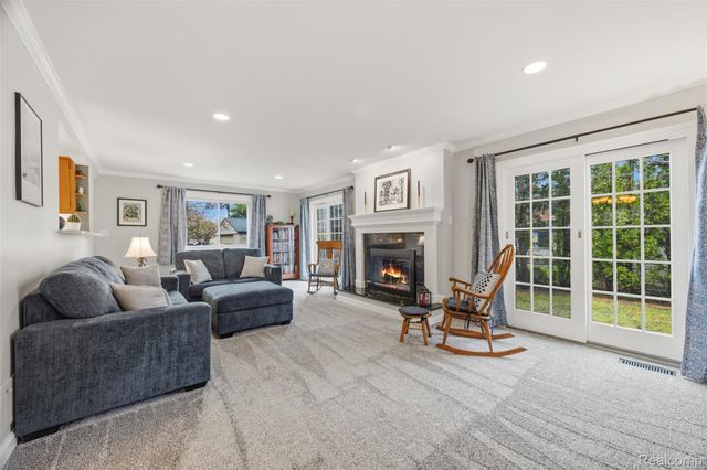 347 S Denwood Street, Dearborn, MI 48124