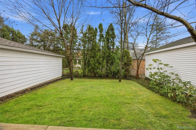 347 S Denwood Street, Dearborn, MI 48124