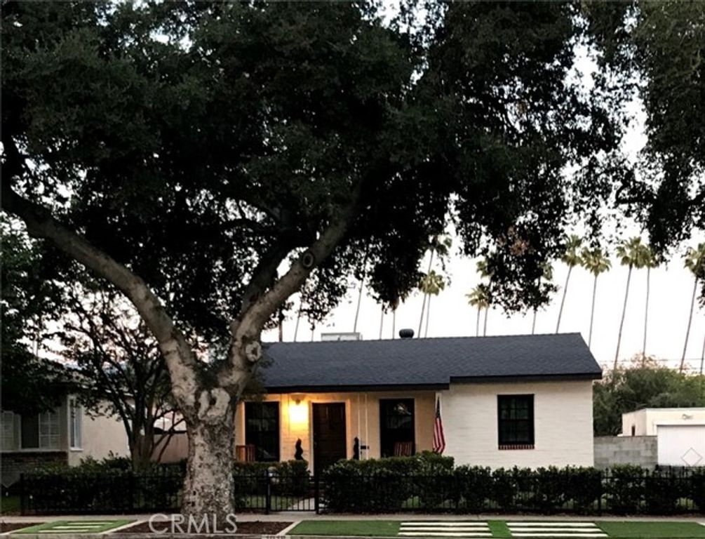 1018 N San Gabriel, Azusa, CA 91702