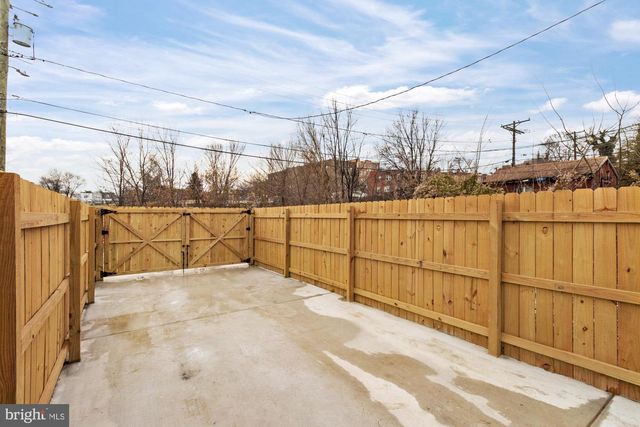 2649 W LAFAYETTE AVE, Baltimore, MD 21216