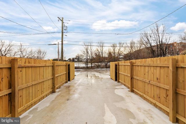 2649 W LAFAYETTE AVE, Baltimore, MD 21216