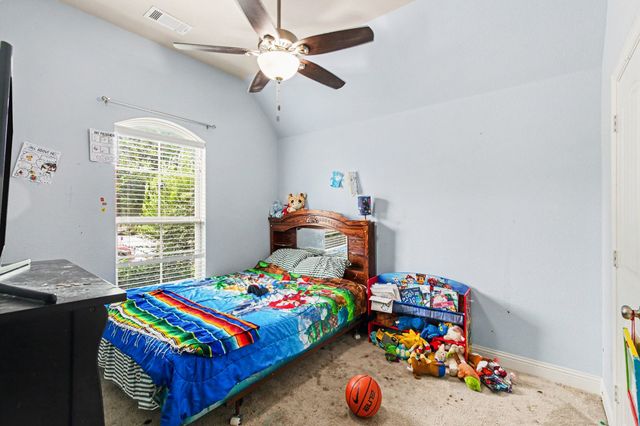 233 Hawks Ridge Trail, Burleson, TX 76028