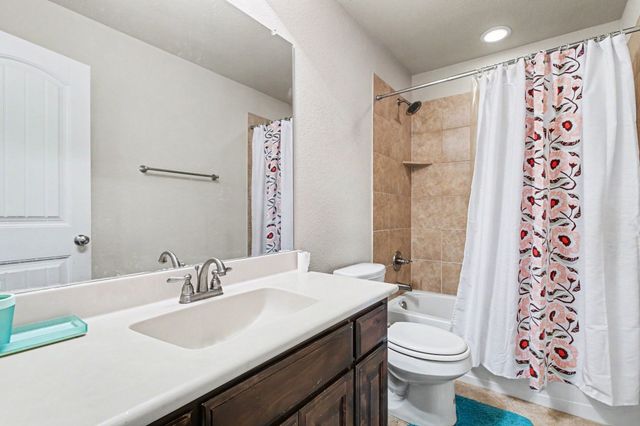 233 Hawks Ridge Trail, Burleson, TX 76028