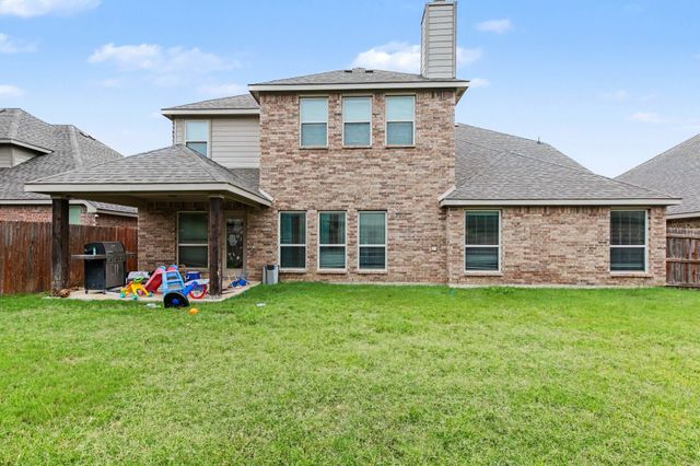 233 Hawks Ridge Trail, Burleson, TX 76028