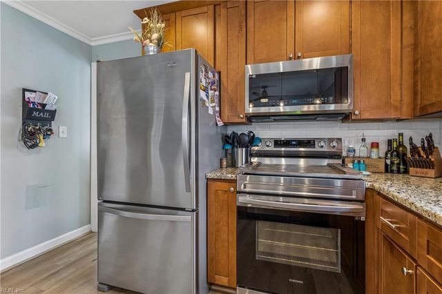 80 Ridge RD, Poquoson, VA 23662