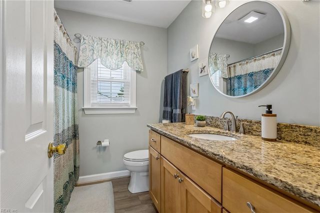 80 Ridge RD, Poquoson, VA 23662