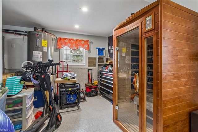 80 Ridge RD, Poquoson, VA 23662