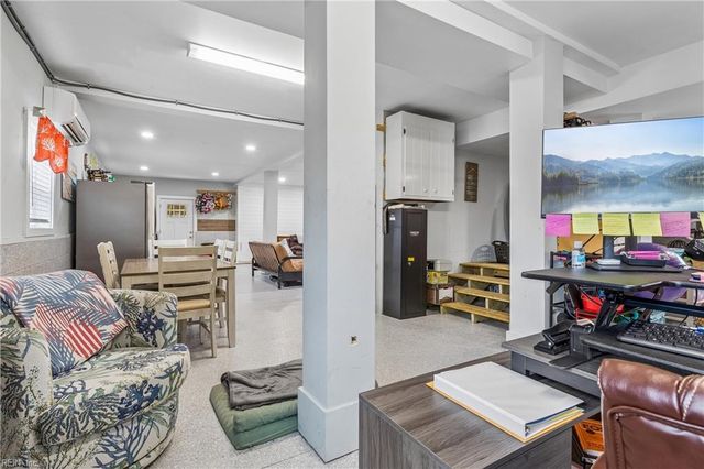 80 Ridge RD, Poquoson, VA 23662