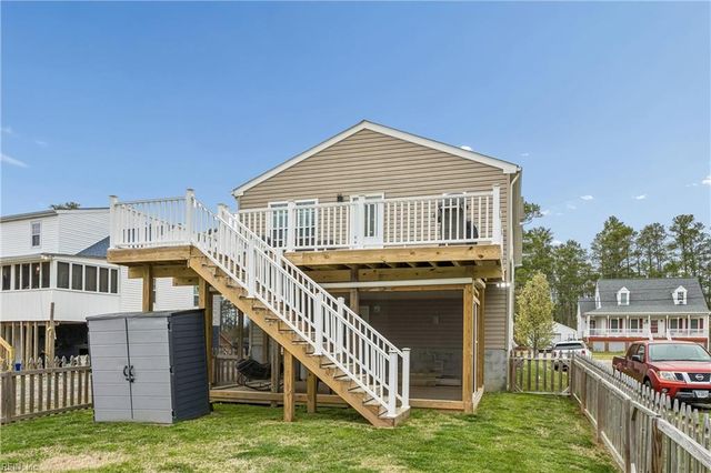 80 Ridge RD, Poquoson, VA 23662