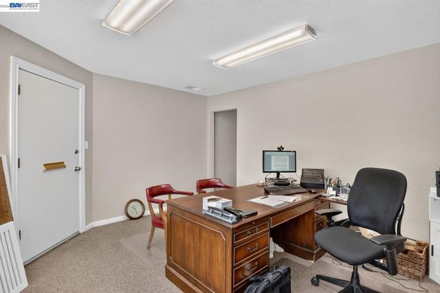 20835 Chester St, Castro Valley, CA 94546