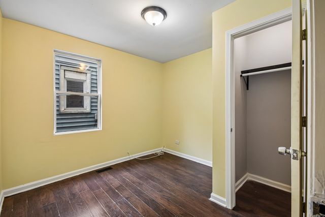 8756 S Exchange Avenue, Chicago, IL 60617