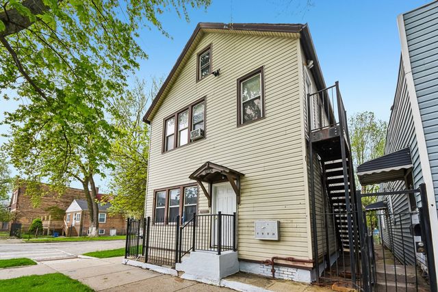 8756 S Exchange Avenue, Chicago, IL 60617