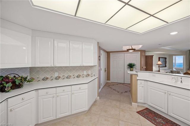 7117 Pelican Bay BLVD 1508, Naples, FL 34108