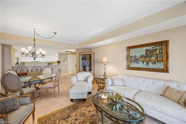 7117 Pelican Bay BLVD 1508, Naples, FL 34108