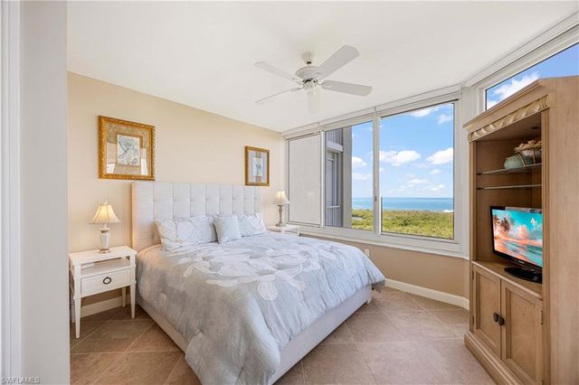 7117 Pelican Bay BLVD 1508, Naples, FL 34108