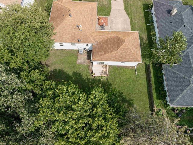 1713 WALNUT STREET, Oshkosh, WI 54901