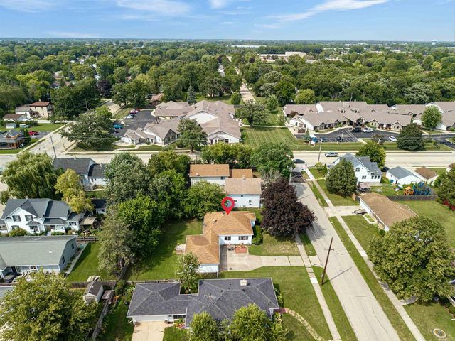 1713 WALNUT STREET, Oshkosh, WI 54901