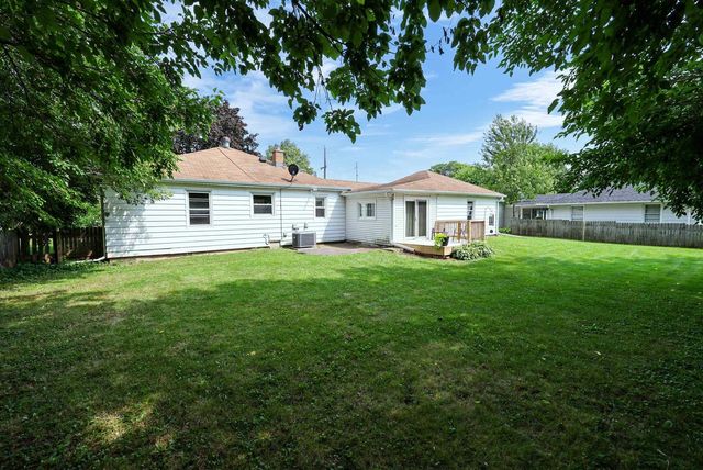 1713 WALNUT STREET, Oshkosh, WI 54901