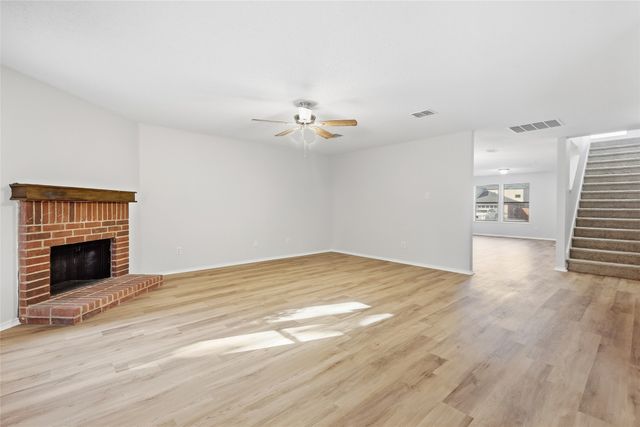 9209 Glen Falls Lane, Denton, TX 76210