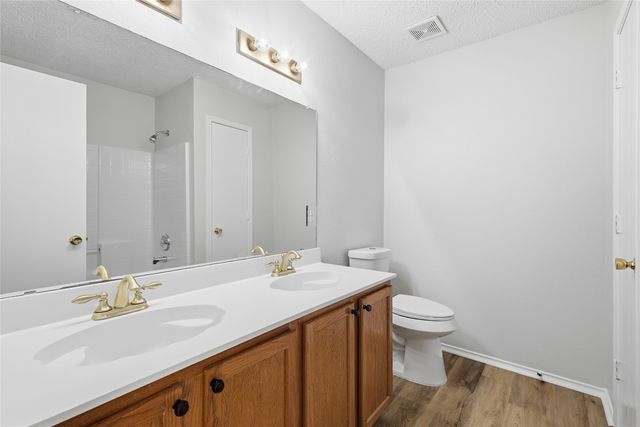 9209 Glen Falls Lane, Denton, TX 76210