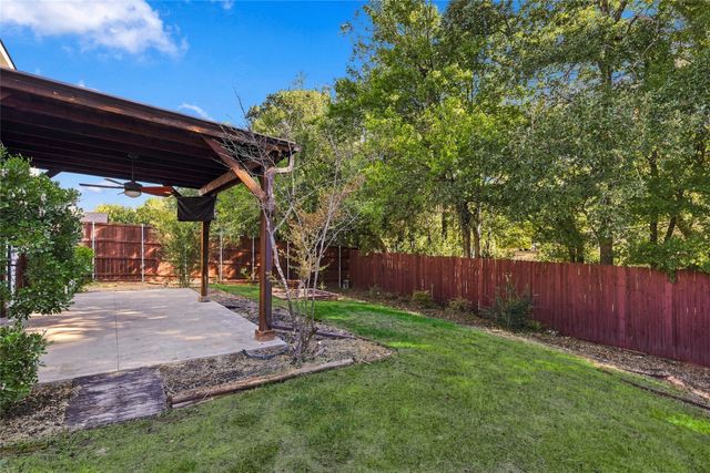 9209 Glen Falls Lane, Denton, TX 76210