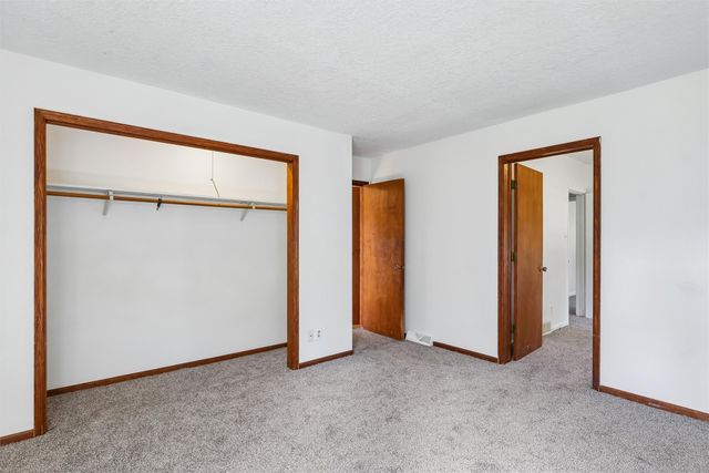 3700 36th Street, Des Moines, IA 50310
