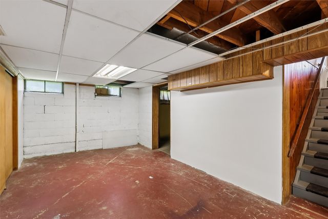 3700 36th Street, Des Moines, IA 50310