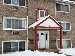 1110 W 18th Street 1E, Broadview, IL 60155