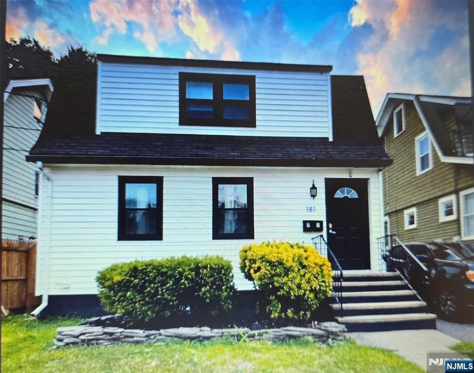 181 Hollywood Avenue, Irvington, NJ 07111