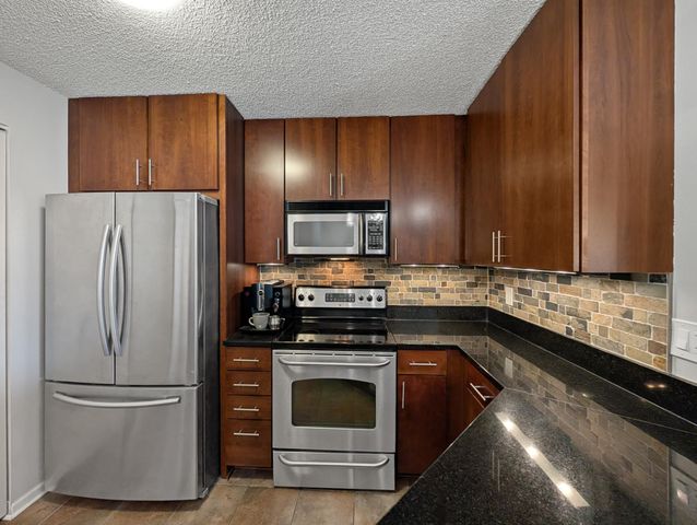 401 S 1st Street 601, Minneapolis, MN 55401